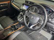 https://riyasewana.com/uploads/honda-crv-masterpiece-1921218473.jpg