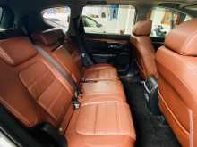 https://riyasewana.com/uploads/honda-crv-masterpiece-2018-139122412024.jpg