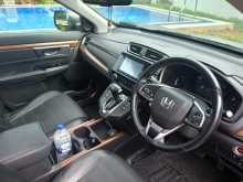 https://riyasewana.com/uploads/honda-crv-masterpiece-2018-1814124112214.jpg