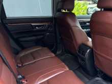 https://riyasewana.com/uploads/honda-crv-masterpiece-2019-2412452512784.jpg