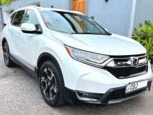 https://riyasewana.com/uploads/honda-crv-masterpiece-2019-2412452512962.jpg