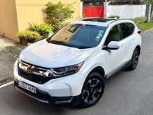 https://riyasewana.com/uploads/honda-crv-masterpiece-2019-613040312542.jpg