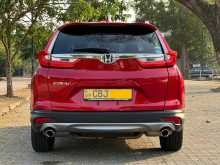 https://riyasewana.com/uploads/honda-crv-masterpiece-23125557784.jpg