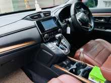 https://riyasewana.com/uploads/honda-crv-masterpiece-27123816503.jpg