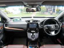 https://riyasewana.com/uploads/honda-crv-masterpiece-3019060354.jpg