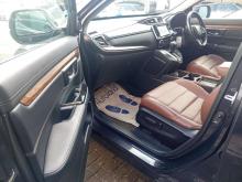 https://riyasewana.com/uploads/honda-crv-masterpiece-31311446794.jpg
