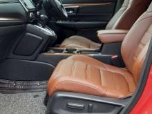 https://riyasewana.com/uploads/honda-crv-masterpiece-31314546175.jpg