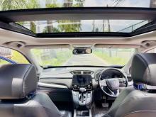 https://riyasewana.com/uploads/honda-crv-masterpiece-613045624553.jpg