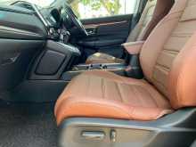 https://riyasewana.com/uploads/honda-crv-masterpieces-3939024442.jpg
