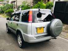 https://riyasewana.com/uploads/honda-crv-rd2-2000-147173812533.jpg
