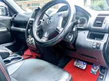 https://riyasewana.com/uploads/honda-crv-rd5-101356554703.jpg