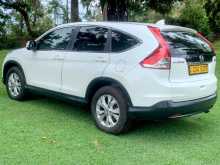 https://riyasewana.com/uploads/honda-crv-rm2-2013-2711334012212.jpg