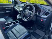 https://riyasewana.com/uploads/honda-crv-v-2018-67251812463.jpg