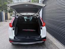 https://riyasewana.com/uploads/honda-crv-vtec-101924456455.jpg