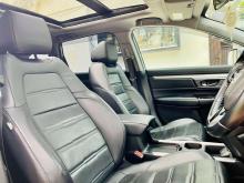 https://riyasewana.com/uploads/honda-crv-vtec-2714356405.jpg