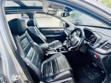 https://riyasewana.com/uploads/honda-crv-vtec-4740296334.jpg