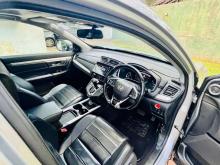 https://riyasewana.com/uploads/honda-crv-vtec-4740296665.jpg