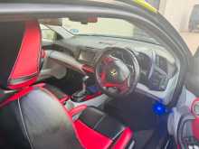 https://riyasewana.com/uploads/honda-crz-2014-1614211812793.jpg