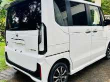 https://riyasewana.com/uploads/honda-custom-nbox-2025-2723311812603.jpg