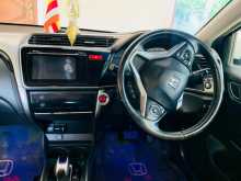 Honda GRACE 2014 Car