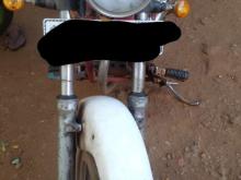 Honda Daelim 2005 Motorbike