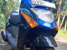 https://riyasewana.com/uploads/honda-dio-100-139225213972.jpg