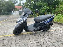 https://riyasewana.com/uploads/honda-dio-100-2620445819325.jpg