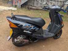 https://riyasewana.com/uploads/honda-dio-100-28493613244.jpg