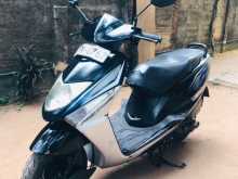 Honda Dio 100cc 2011 Motorbike