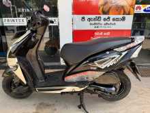 https://riyasewana.com/uploads/honda-dio-1011070422502.jpg