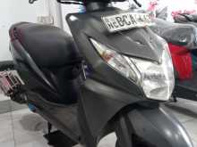 https://riyasewana.com/uploads/honda-dio-1015073813904.jpg