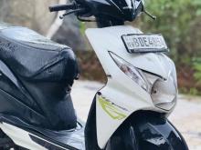 https://riyasewana.com/uploads/honda-dio-1018424324821.jpg