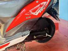 https://riyasewana.com/uploads/honda-dio-1019171622573.jpg