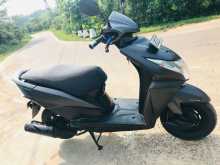 Honda Dio 2015 Motorbike