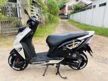 https://riyasewana.com/uploads/honda-dio-1020242422283.jpg