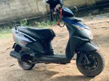 https://riyasewana.com/uploads/honda-dio-1021165022013.jpg