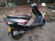 Honda Dio 2011 Motorbike