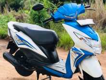 Honda DIO 2018 Motorbike