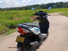 https://riyasewana.com/uploads/honda-dio-109532713443.jpg