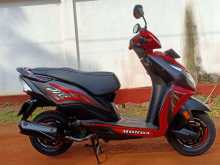 https://riyasewana.com/uploads/honda-dio-110-13814424082.jpg