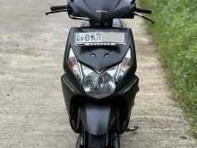 https://riyasewana.com/uploads/honda-dio-110-1619054922491.jpg
