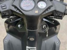 https://riyasewana.com/uploads/honda-dio-110-1619061524613.jpg