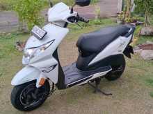 https://riyasewana.com/uploads/honda-dio-110-167341613534.jpg