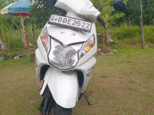 https://riyasewana.com/uploads/honda-dio-110-167343419246.jpg