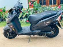 https://riyasewana.com/uploads/honda-dio-110-16914424382.jpg