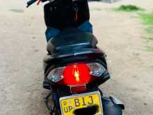 https://riyasewana.com/uploads/honda-dio-110-16914424723.jpg