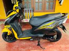 https://riyasewana.com/uploads/honda-dio-110-814271813544.jpg