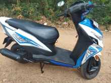 https://riyasewana.com/uploads/honda-dio-110542413842.jpg