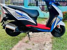 https://riyasewana.com/uploads/honda-dio-111005484142.jpg