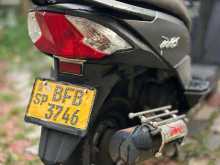 https://riyasewana.com/uploads/honda-dio-1110070222523.jpg